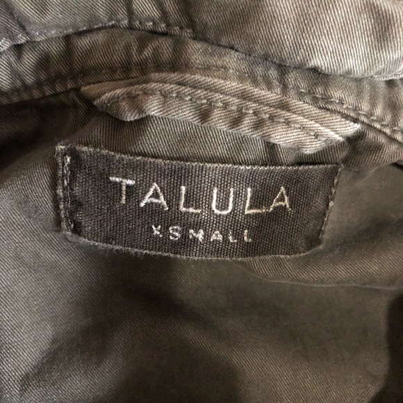 Military Green Vest - Picture 5 of 5